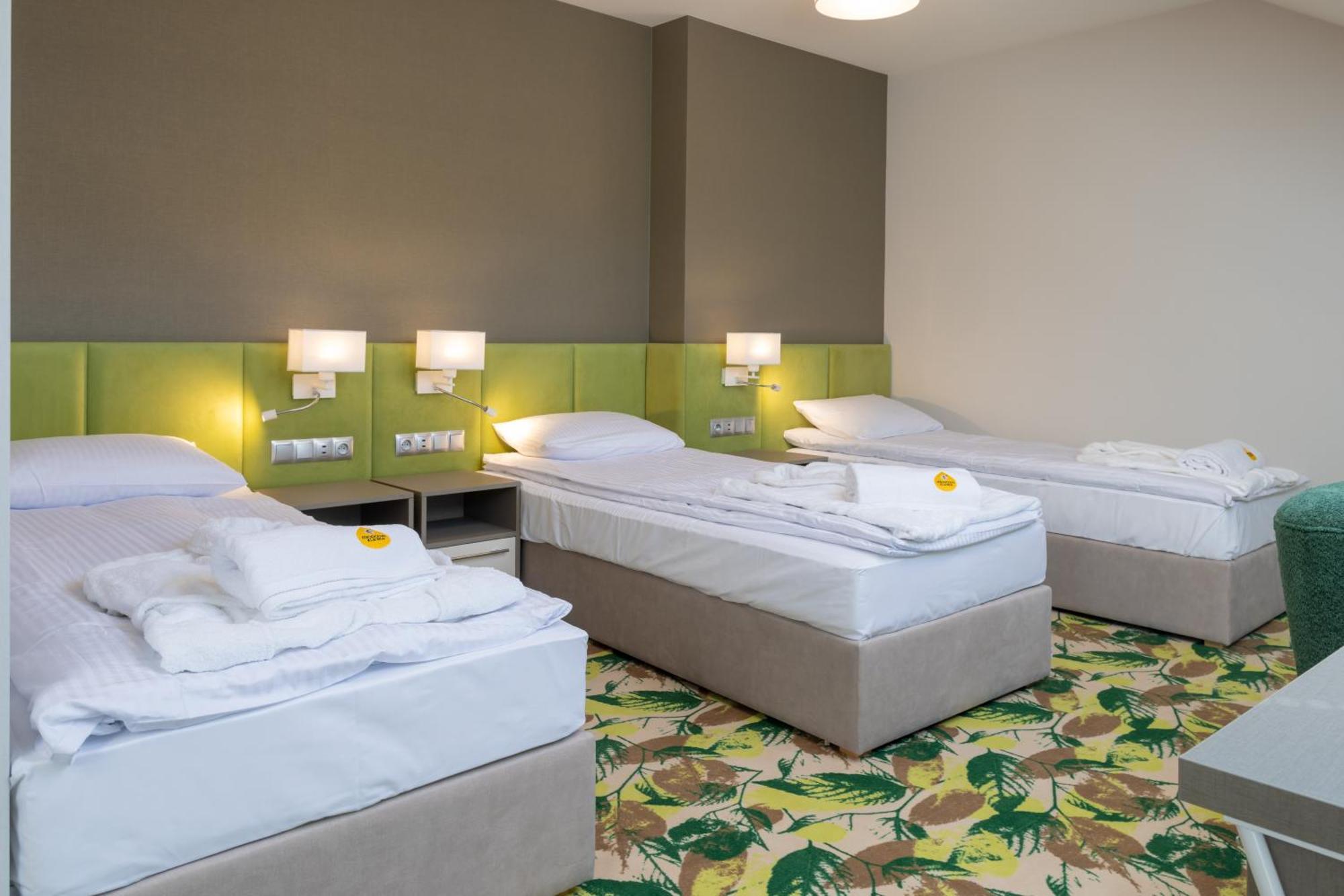 Miodowa Klinika Hotel Kamianna Екстериор снимка